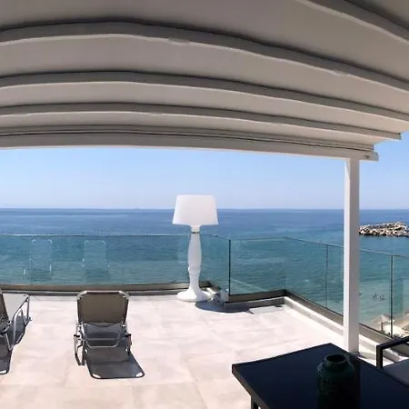 Mr & Mrs K Bianco イン ポトス