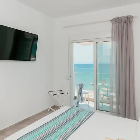 Mr & Mrs K Bianco * ポトス