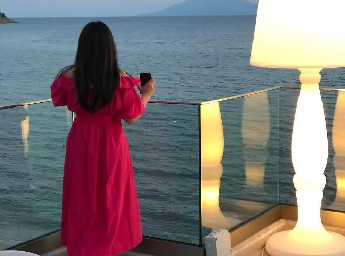 Han Mr & Mrs K Bianco Potos