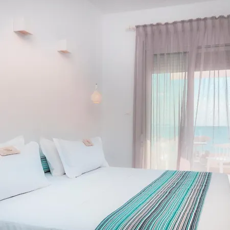 Mr & Mrs K Bianco بيت ريفي *