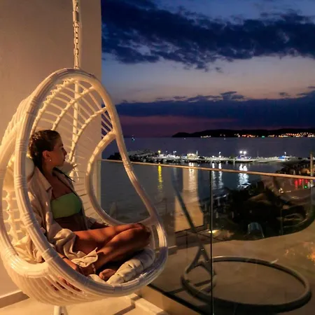 Mr & Mrs K Bianco بيت ريفي *